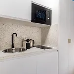 Cmg - Studio Montmartre 14