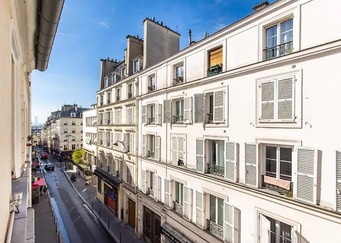 Cmg - Studio Montmartre 14